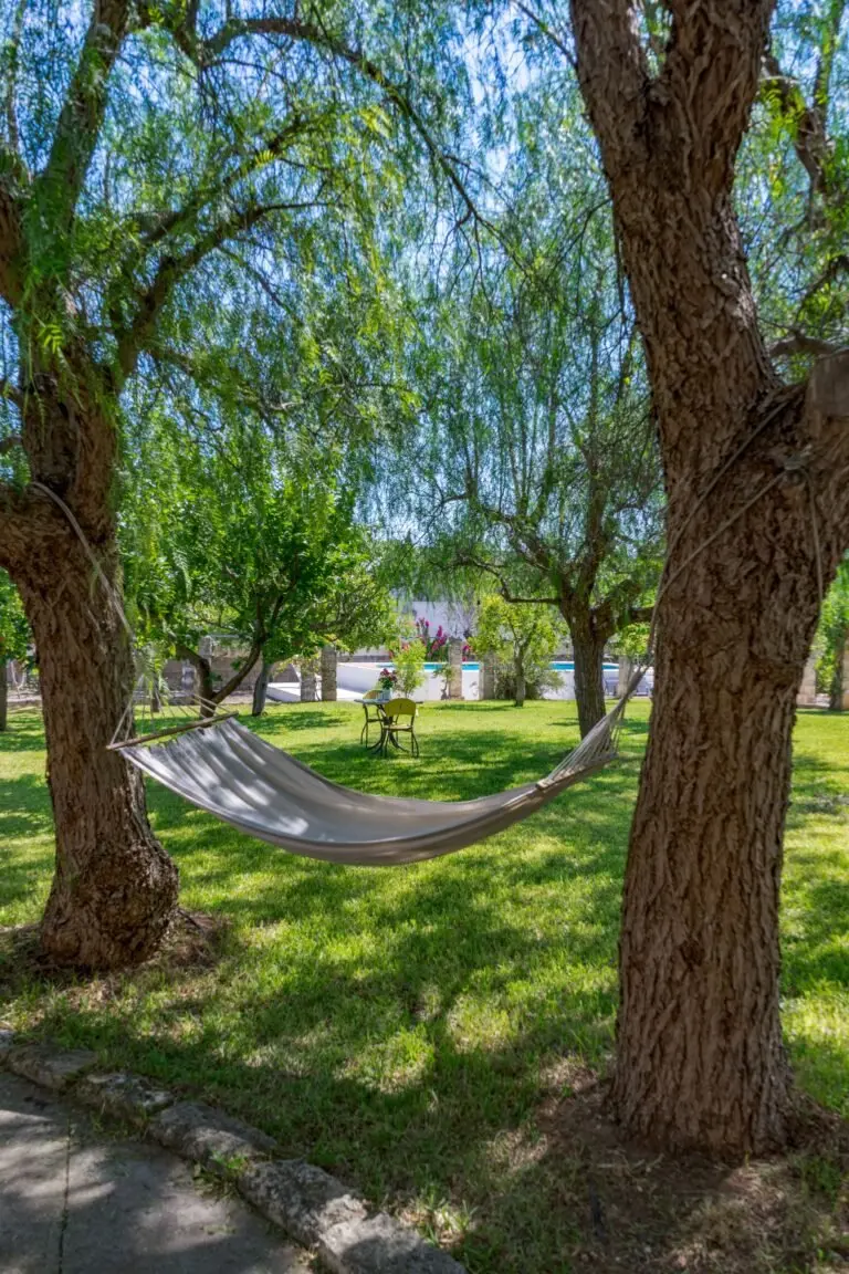 L’amaca nel giardino