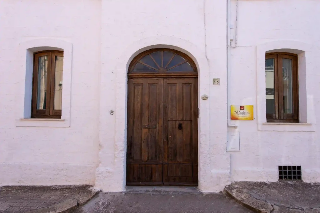 Ingressi e cortile della Masseria De Donno
