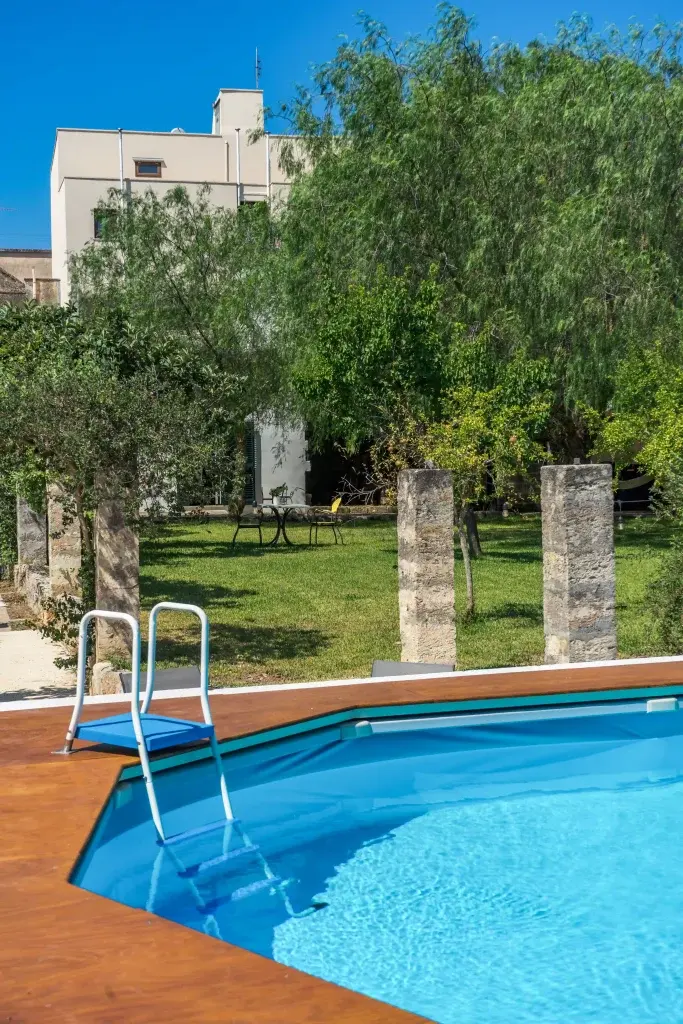 La piscina della Masseria De Donno